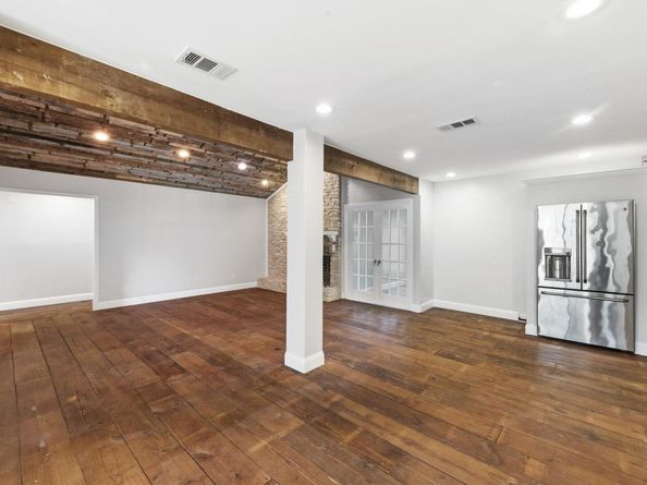 7804 Phoenix Pass, Austin TX 78737