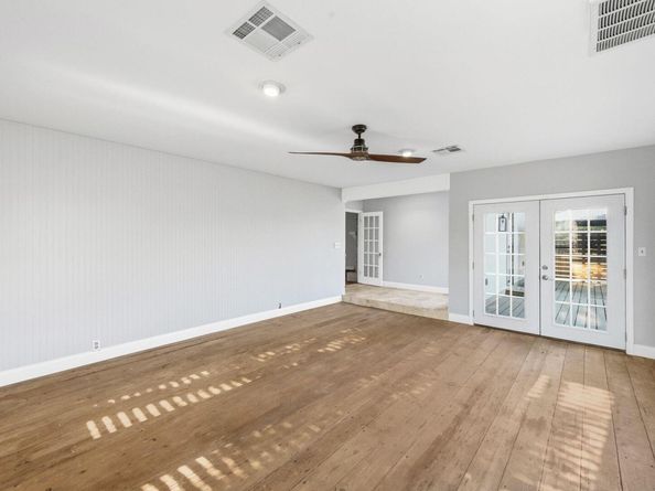 7804 Phoenix Pass, Austin TX 78737