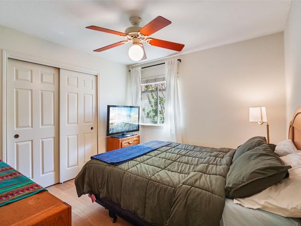 1422 Wheatfall LN, Austin TX 78748