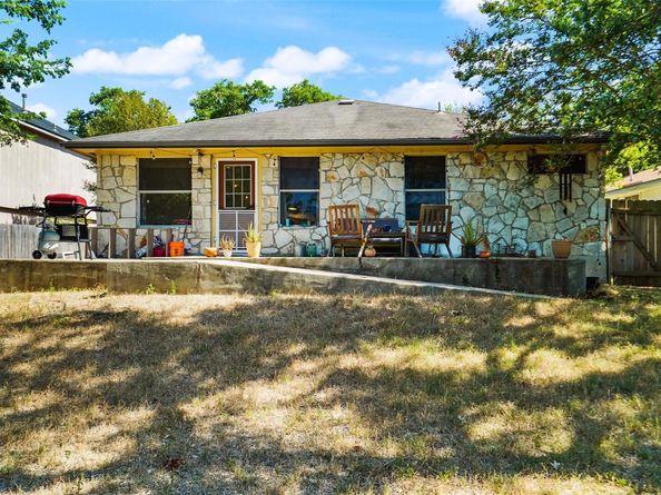 1422 Wheatfall LN, Austin TX 78748