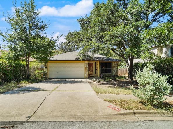 1422 Wheatfall LN, Austin TX 78748