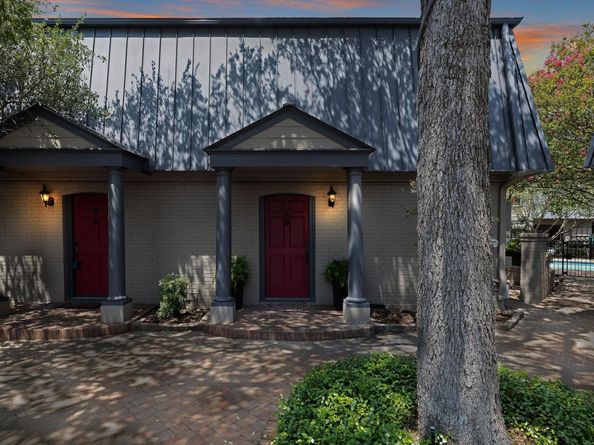 2500 Steck Ave 6, Austin TX 78757