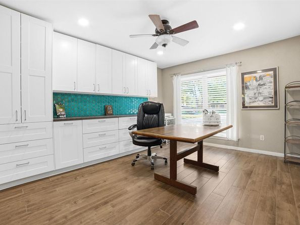 6903 Treaty Oak CIR, Austin TX 78749