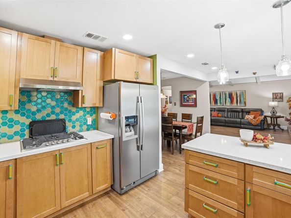 6903 Treaty Oak CIR, Austin TX 78749