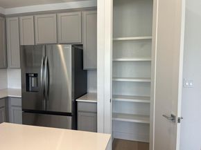 2050 Lohmans SPUR 1804, Lakeway TX 78734