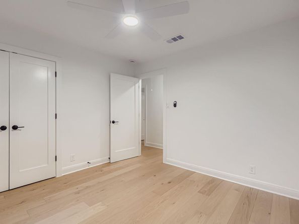 11703 Oak Knoll DR, Austin TX 78759