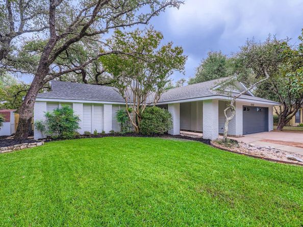 11703 Oak Knoll DR, Austin TX 78759