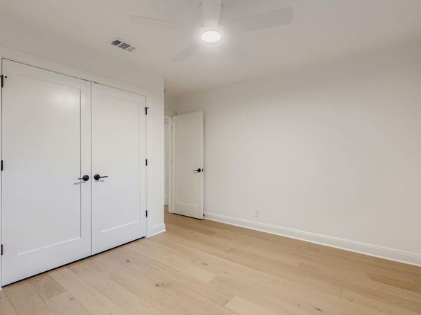 11703 Oak Knoll DR, Austin TX 78759