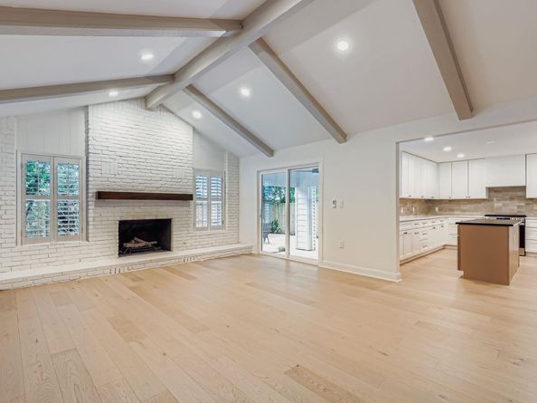 11703 Oak Knoll DR, Austin TX 78759