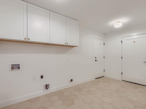 11703 Oak Knoll DR, Austin TX 78759