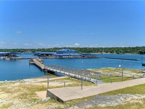 133 Comanche PT, Point Venture TX 78645