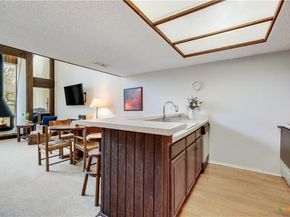 133 Comanche PT, Point Venture TX 78645