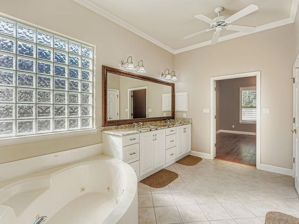 5000 Mission Oaks BLVD 61, Austin TX 78735