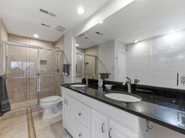 107 World Of Tennis SQ, Lakeway TX 78738