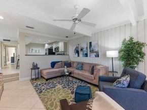 107 World Of Tennis SQ, Lakeway TX 78738