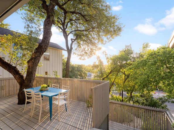 2007 Alameda DR, Austin TX 78704