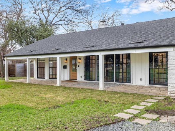 4002 Bradwood RD, Austin TX 78722