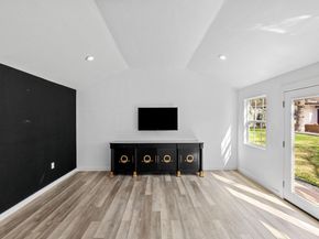 4002 Bradwood RD, Austin TX 78722