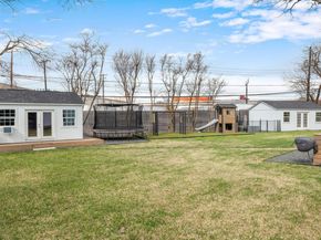 4002 Bradwood RD, Austin TX 78722