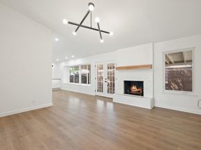 6902 Meadow RUN, Austin TX 78745