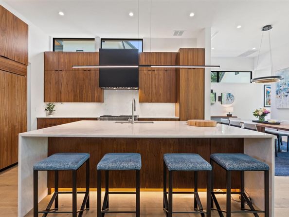 1813 Treadwell ST, Austin TX 78704