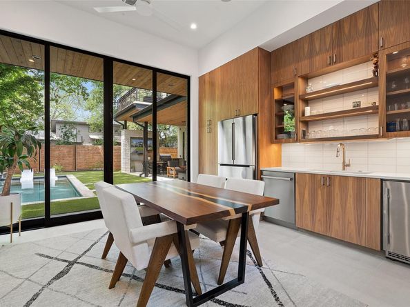 1813 Treadwell ST, Austin TX 78704