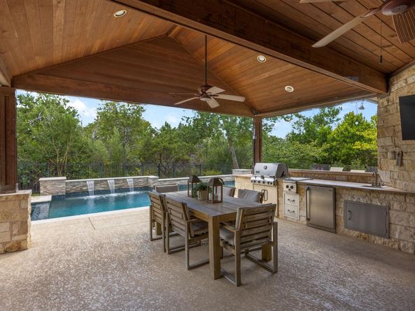 1313 Nova CT, Austin TX 78732