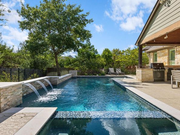 1313 Nova CT, Austin TX 78732