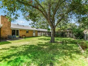 1900 Burbank ST, Austin TX 78757
