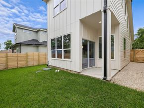 1700 Pennsylvania Ave, Austin TX 78702