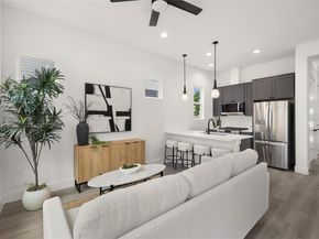 1700 Pennsylvania Ave, Austin TX 78702