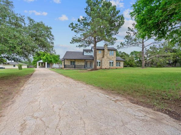 300 Fawn LN, Georgetown TX 78628