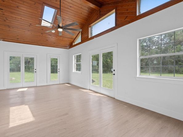 300 Fawn LN, Georgetown TX 78628