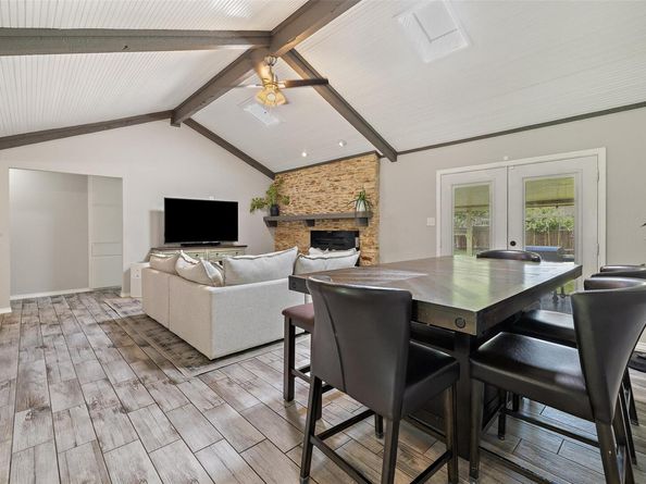 510 Heather DR, Round Rock TX 78664