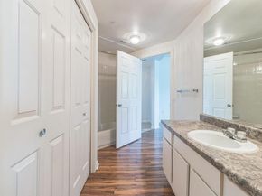 2320 Gracy Farms LN 522, Austin TX 78758