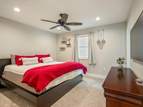 935 La Posada DR 148, Austin TX 78752