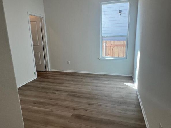 1540 Garlock DR, Leander TX 78641