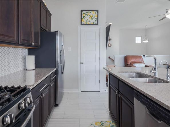 2304 Dillon Pond LN A, Pflugerville TX 78660