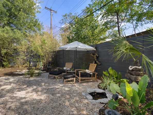 5205 Creekline DR, Austin TX 78745