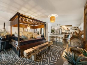 5205 Creekline DR, Austin TX 78745