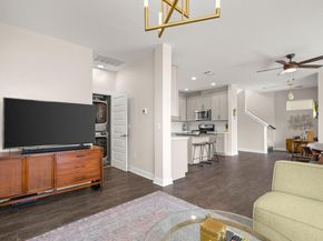 1925 Dinsdale LN 179C, Austin TX 78741