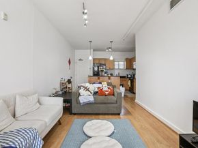 711 W 26th ST 704, Austin TX 78705