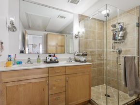 711 W 26th ST 704, Austin TX 78705