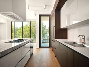 1211 W Riverside DR 4D, Austin TX 78704