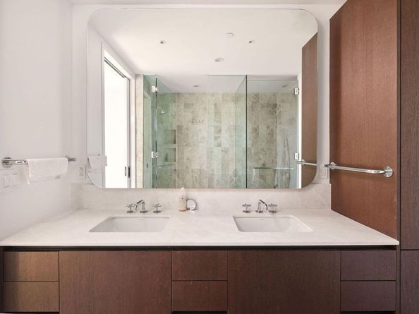 1211 W Riverside DR 4D, Austin TX 78704