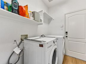 1913 Maize Bend DR, Austin TX 78727