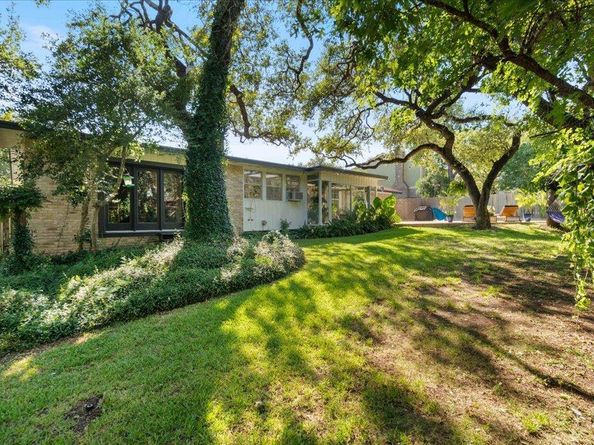 3924 Sierra DR, Austin TX 78731