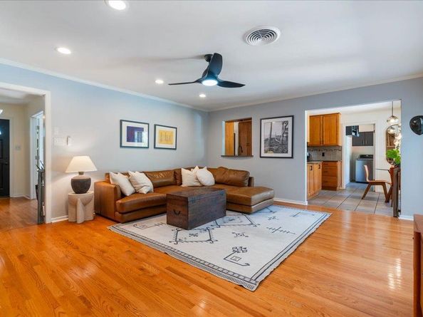 3924 Sierra DR, Austin TX 78731