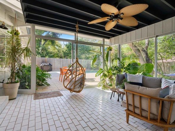 3924 Sierra DR, Austin TX 78731