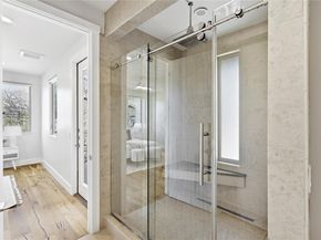 2100 Glendale PL A, Austin TX 78704